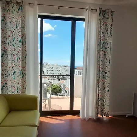 Sunny Close To The * 阿尔布费拉