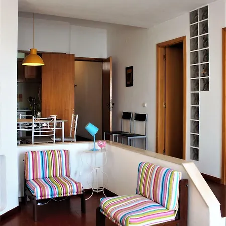 Sunny Close To The Lägenhet