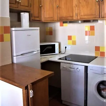 Apartment Sunny Close To The