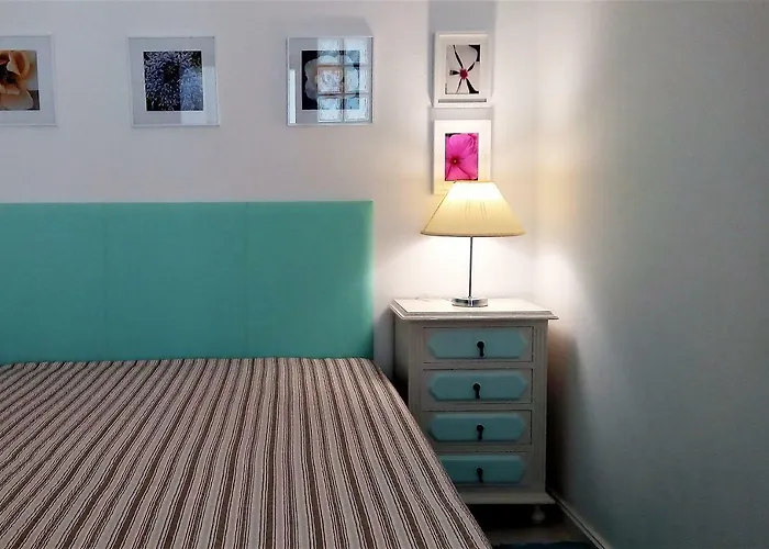 Apartment Sunny Close To The *