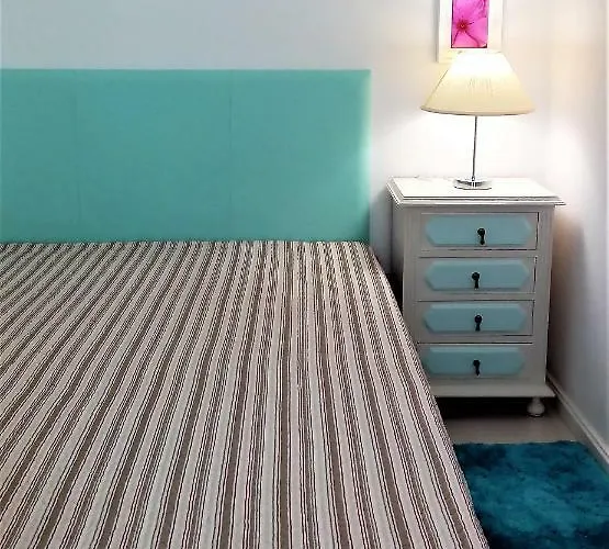 Sunny Close To The Apartment Albufeira