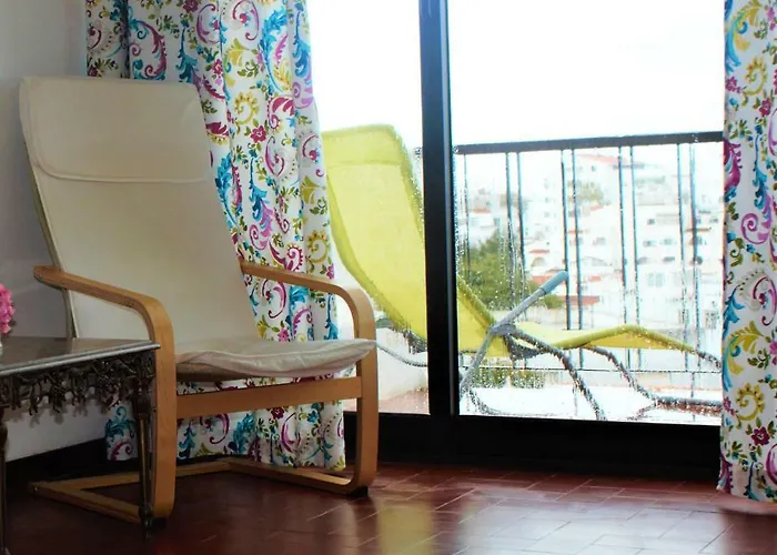 Apartment Sunny Close To The *